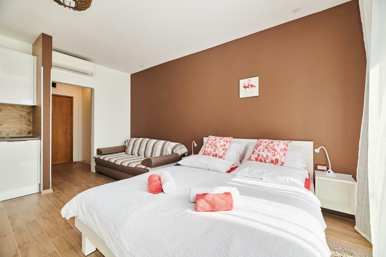 Studio Apartman Lena أوماغ المظهر الخارجي الصورة